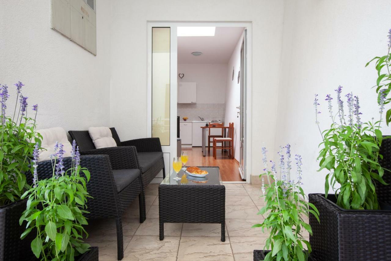 Apartments R Makarska Exterior foto
